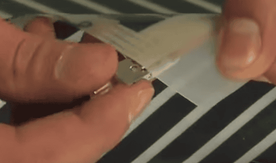 Присоединяем провода электрического питания